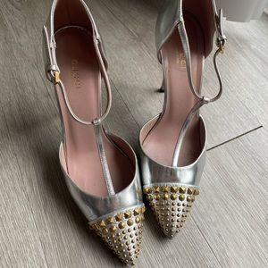 Gucci heels silver with gold studs